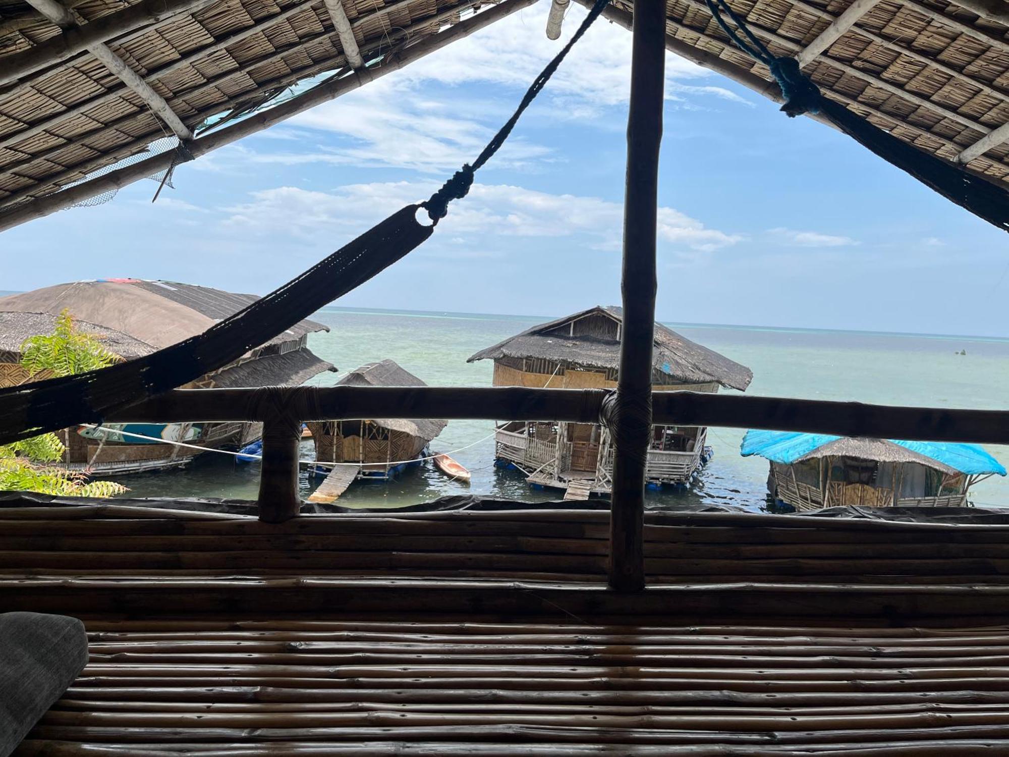 Bamboo Nest Beachfront Puerto Princesa Exterior photo
